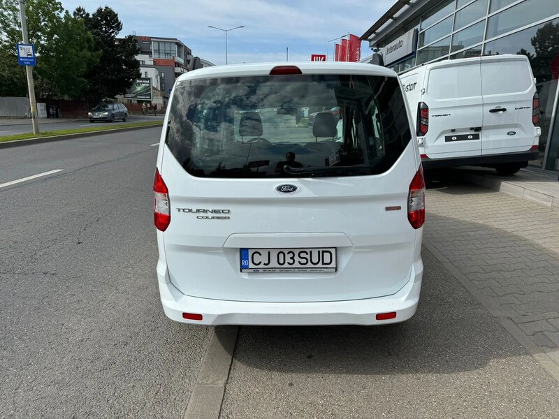 Ford Tourneo Courier