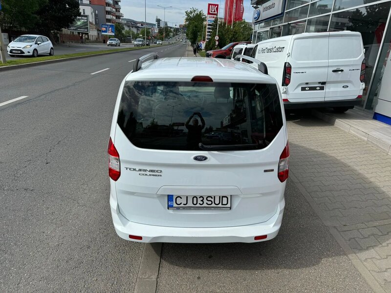 Ford Tourneo Courier