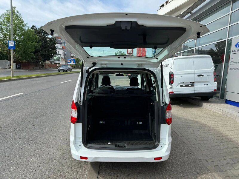 Ford Tourneo Courier